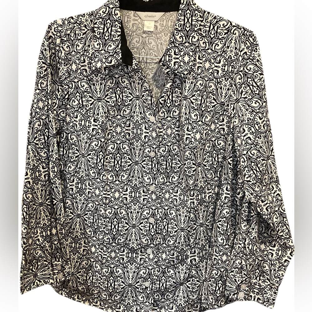 CJ Banks Size 1X black, and white cotton long sleeve blouse